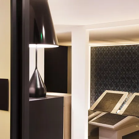 Hotel D - 4*
