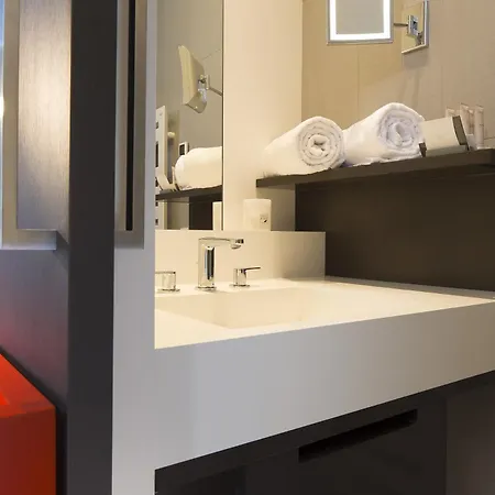 D - 4* שטרסבורג