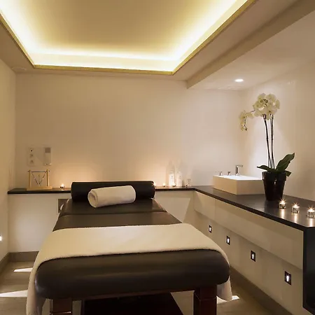 Otel D -